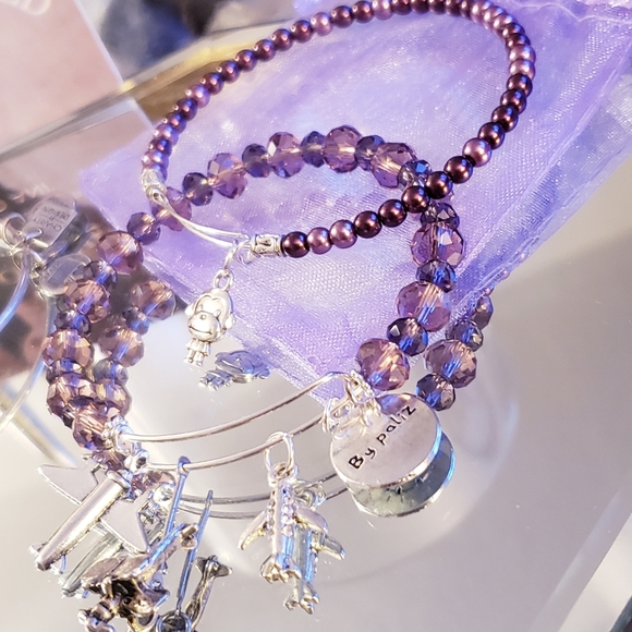 Fun monkey 🐒 Alex And ANI - Picture 9 of 11